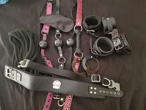 bondage pet